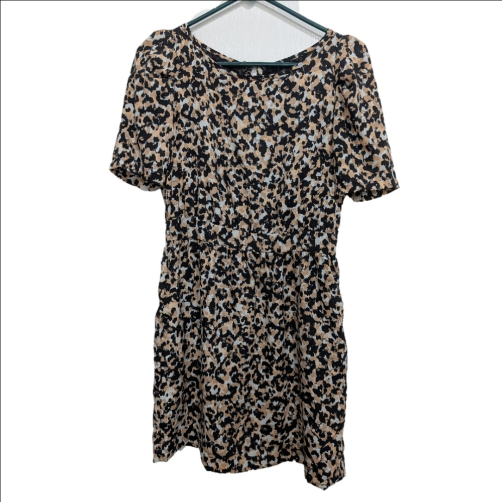 NWT BCBGeneration Leopard Print Short Sleeve Dress